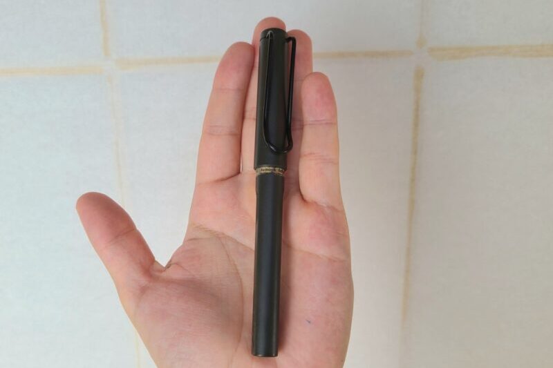 左利きの万年筆レビュー（ラミー　サファリ）